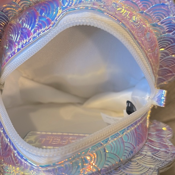 Seashell Purse - Picture 3 of 3